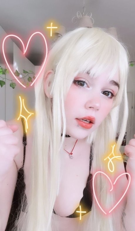 emquizii star nude image