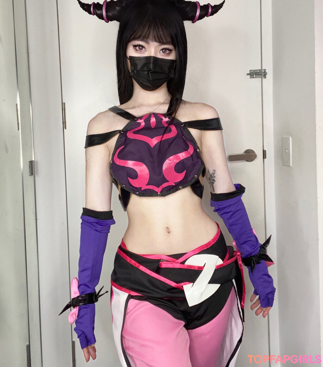 sylvieaeri model exclusive gallery