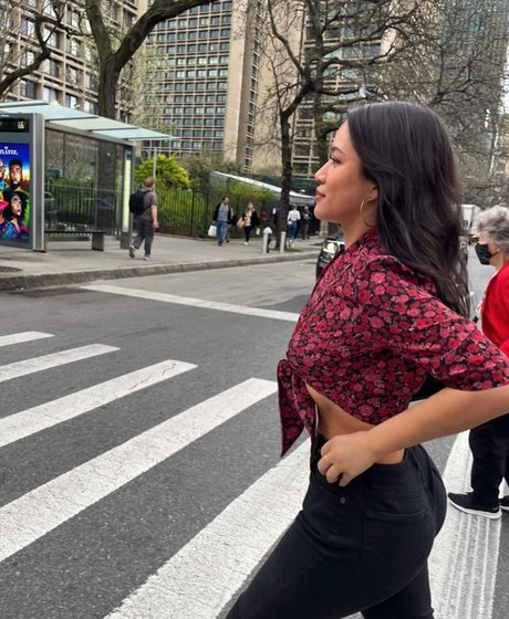 Julia Kelly naked star pic