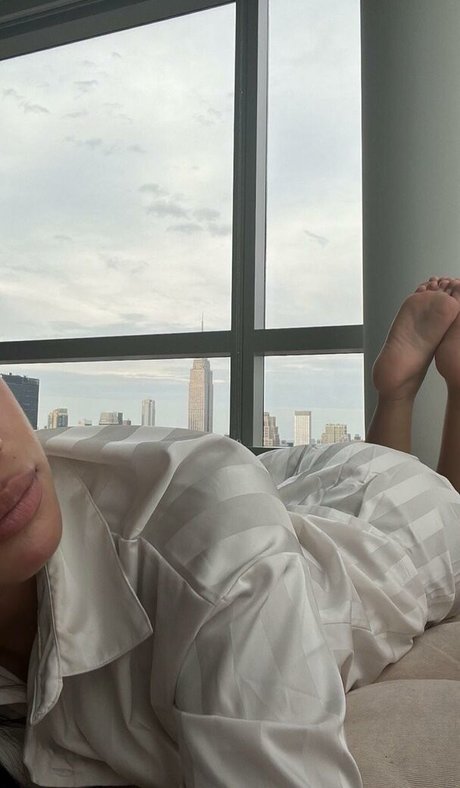 Julia Kelly nice star photos