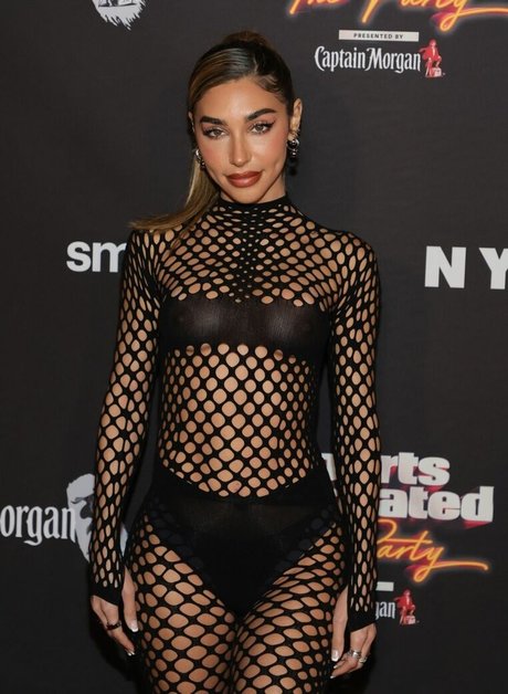 Chantel Jeffries sexy pornstar pictures