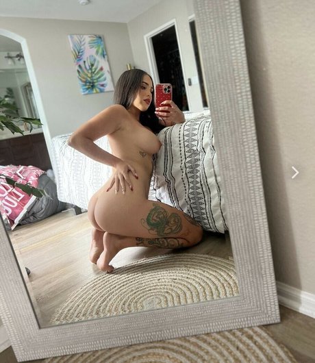 Emilyrexz adult star images