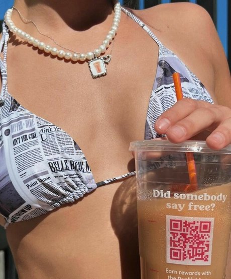 Charli D Amelio pornstar top image