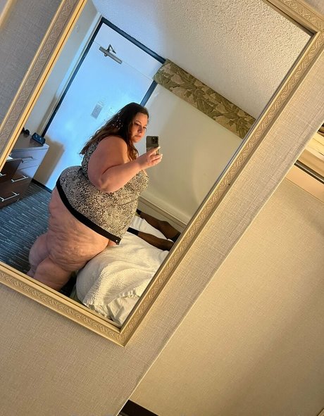 bbwcreamcatcher nudes actress pics