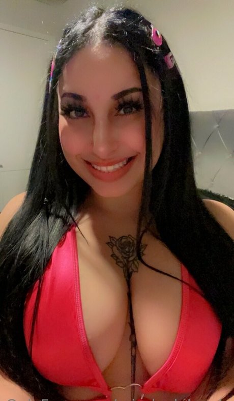 misslaylalovely pretty model pics