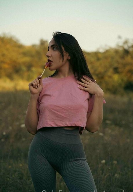 katya sky beautiful model image