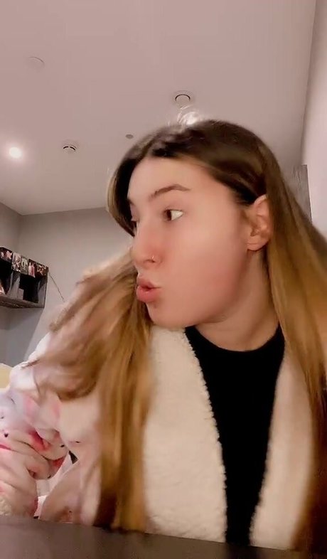 The Blue Dress Girl star photos