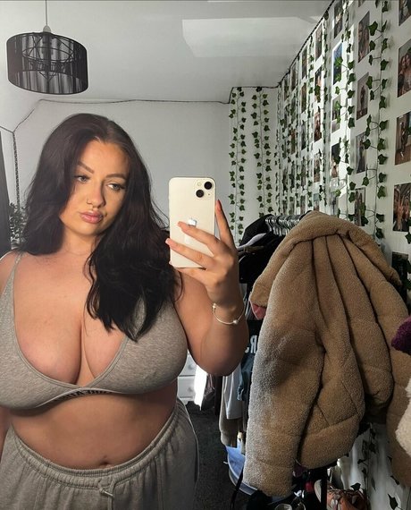 chelsea leigh pornstar perfect photo