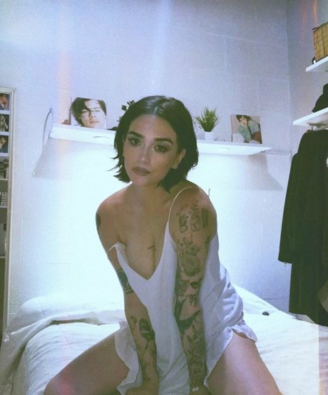 Delfi Peralta model exclusive archive