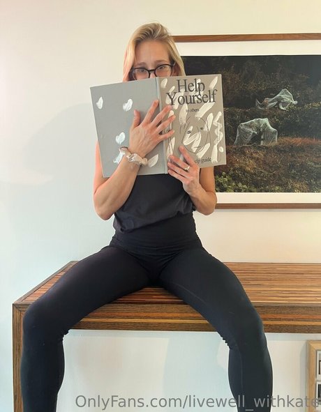 livewell withkate sexy pornstar photos