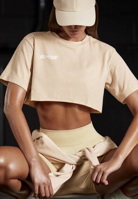 Priscilla Ricart model nude galleries