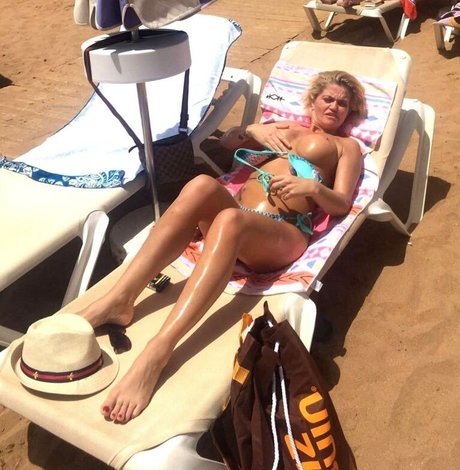 Danniella Westbrook erotic actress gallery