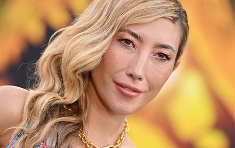 Dichen Lachman star pretty photos