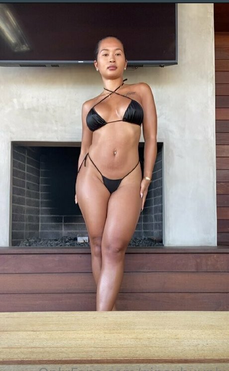 ginavhuynh pretty actress image