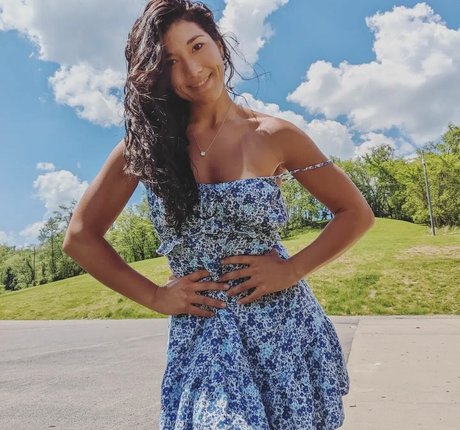 Sylvia Morton star top photos