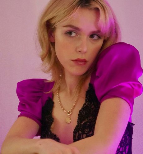 Kiernan Shipka exclusive actress archive