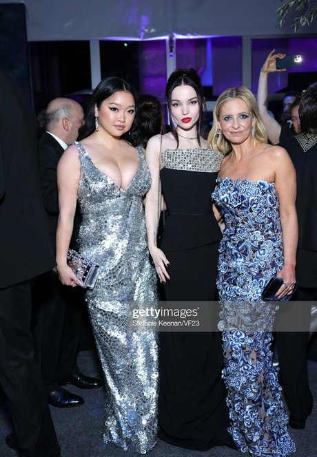 Lana Condor xxx actress pic