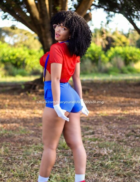 Marycuriell nude pornstar pictures