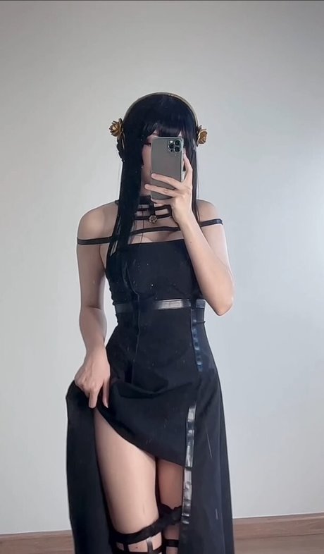 Ain Nguyen pornstar nudes images