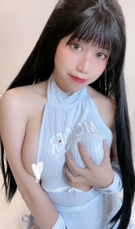 Ain Nguyen beautiful model photos