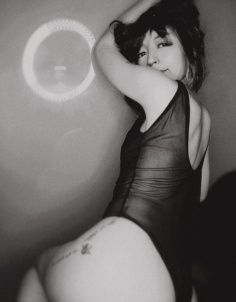 MAIScnhyo porn star image