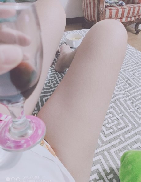 MAIScnhyo model sexy picture