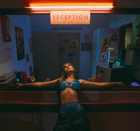 Anna Zak xxx pornstar image