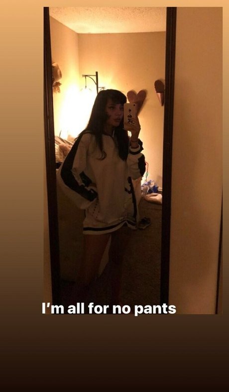 Noodlenom model porn galleries