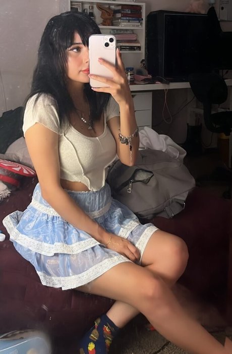 Noodlenom porn model pictures