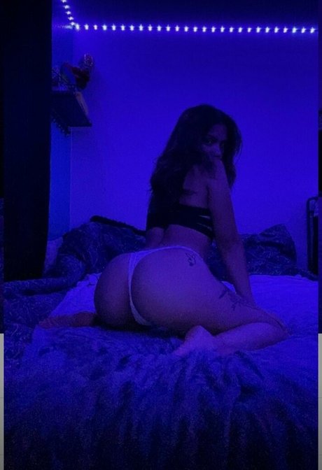 ilov3nikki nudes star pic