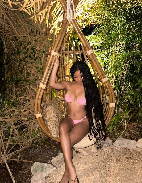 Halle Bailey sex star archive