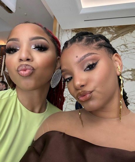 Halle Bailey Profile pic