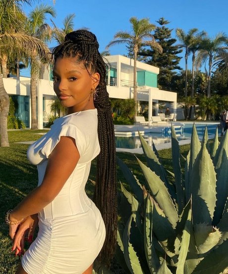 Halle Bailey star xxx archive