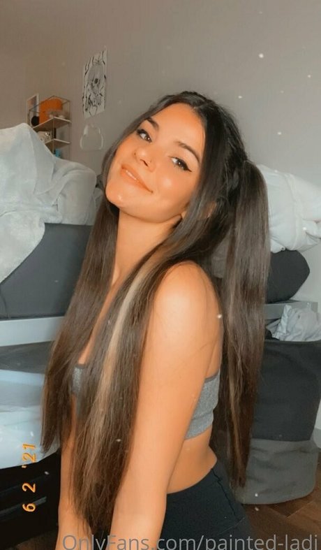 issameg pornstar art pics