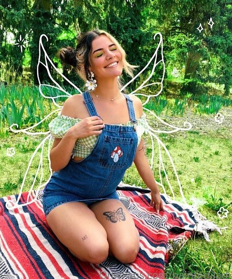 issameg pretty actress archive