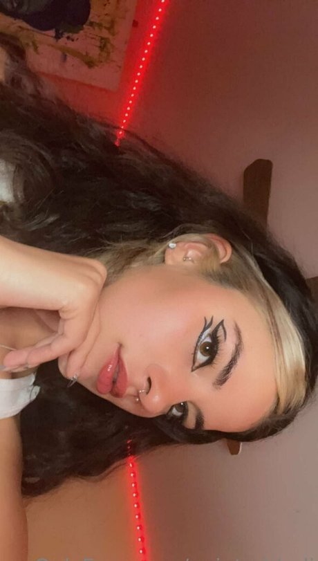 issameg star porn photo