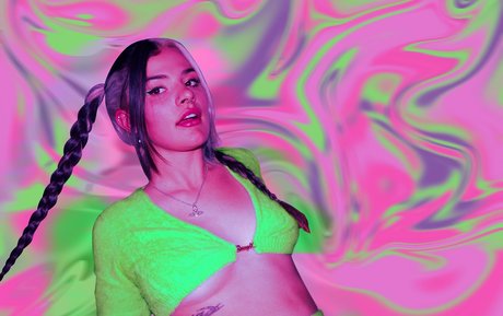 issameg pornstar beautiful archive