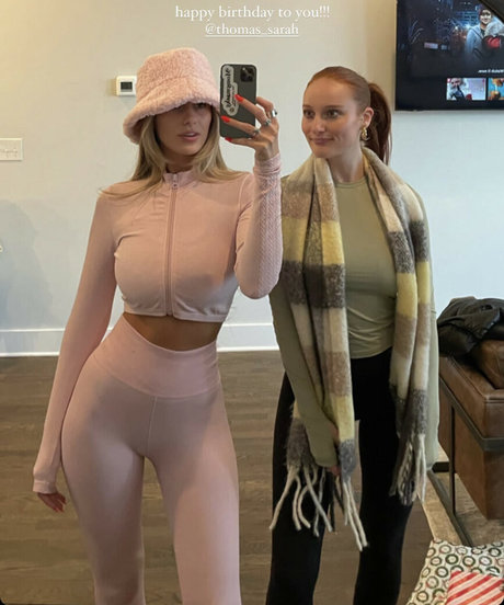 hadelinemope porn model photo