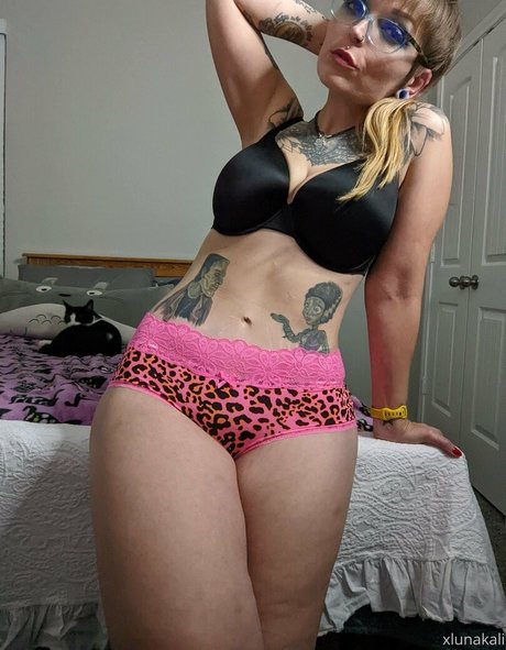 xlunakali sex star picture