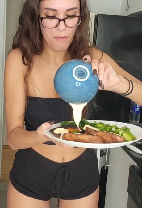 Ms Tricky star art gallery