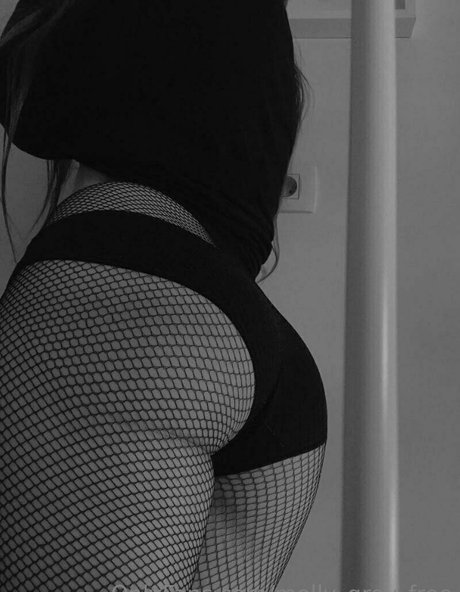 molly grey free hot actress galleries