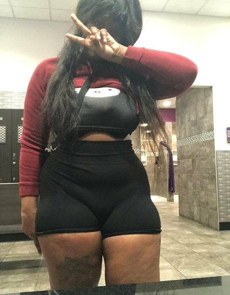 Xiouuu star sexy images