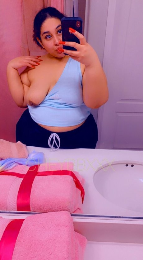 cheybbxxx star xxx archive