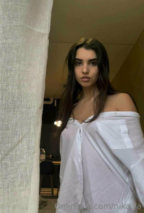 nika la porn actress img