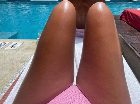 Molly Rainford hot actress pictures