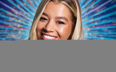 Molly Rainford model adult pic