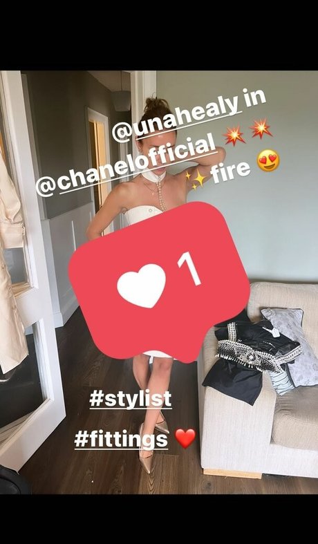 Una Healy best star pics