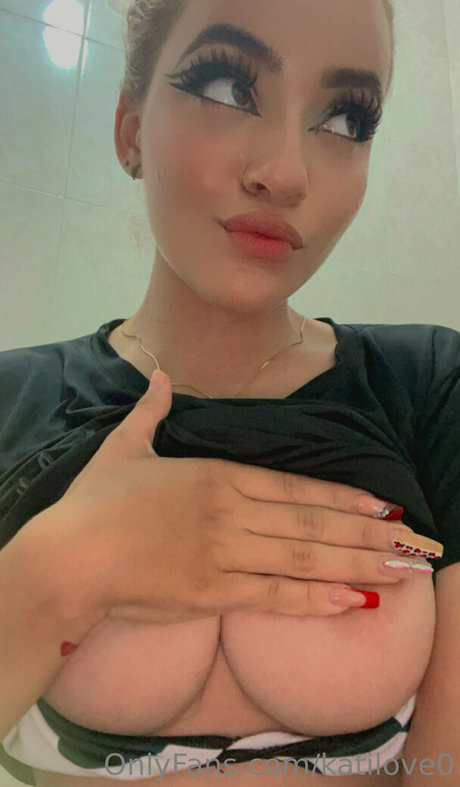 katilove0 pornstar high quality gallery