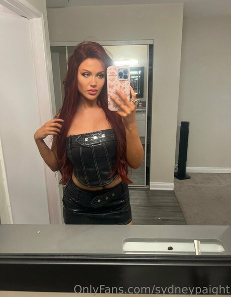 syddddddddddddddddddd art model photos