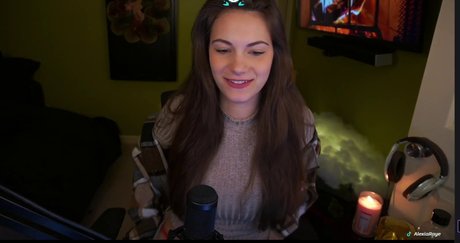 AlexiaRaye model erotic galleries